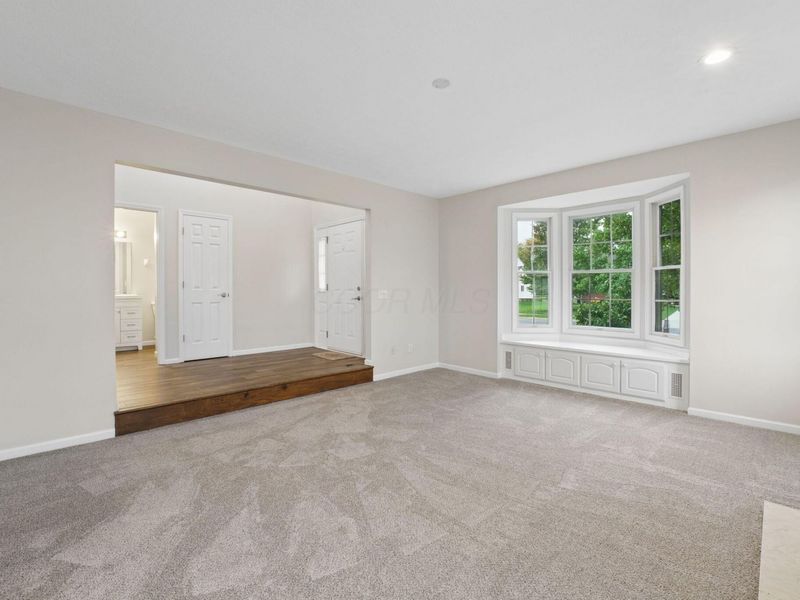 4367 Marilyn Drive, Lewis Center, OH 43035 Photo 6