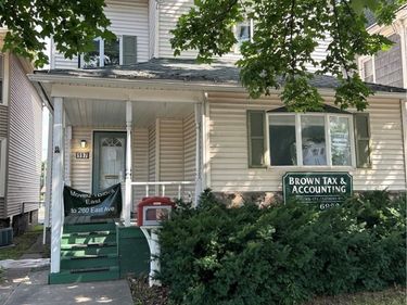 197 East Avenue , Lockport, NY 14094