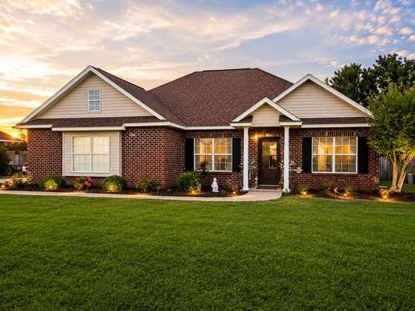 100 High Meadows Circle, Petal, MS 39465