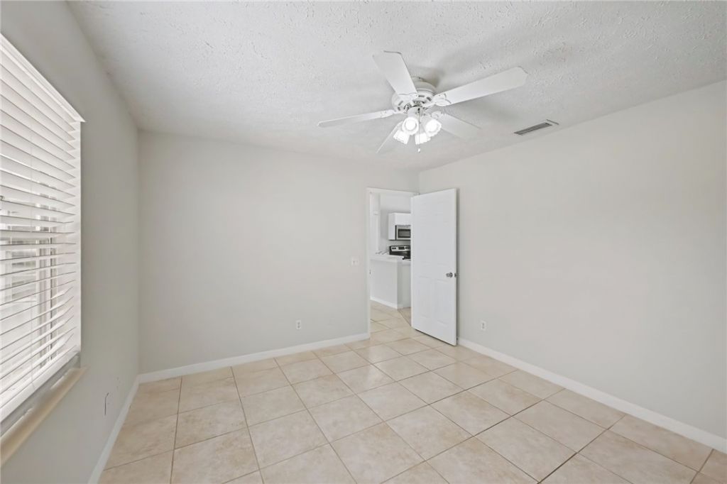 226 12th Street Sw, Vero Beach, FL 32962 Photo