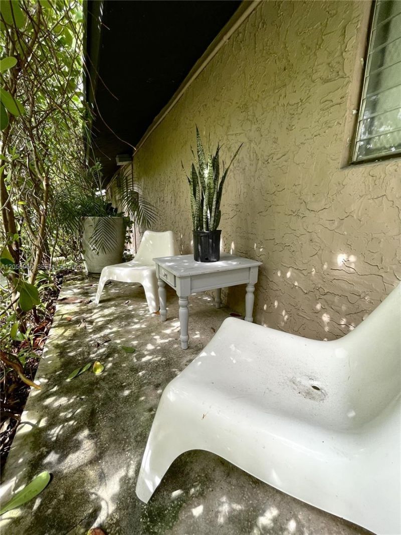 118 NW 24th St , Miami, FL 33127 Photo