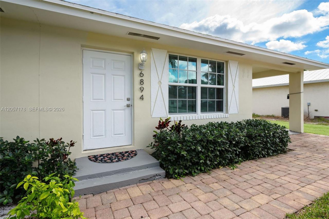 6894 3rd St , Jupiter, FL 33458 Photo