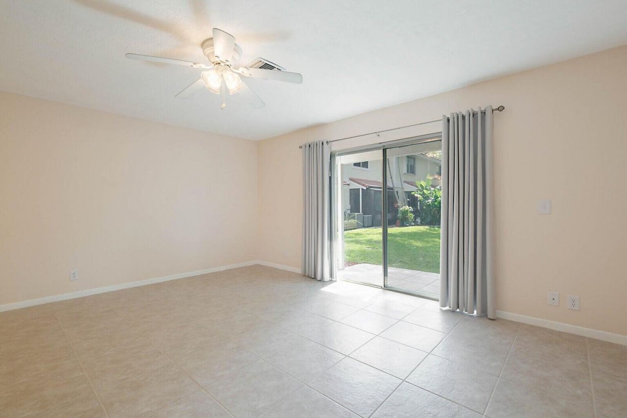 6384 Boca Circle, Boca Raton, FL 33433 Photo