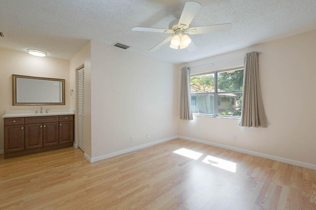 6384 Boca Circle, Boca Raton, FL 33433 Photo