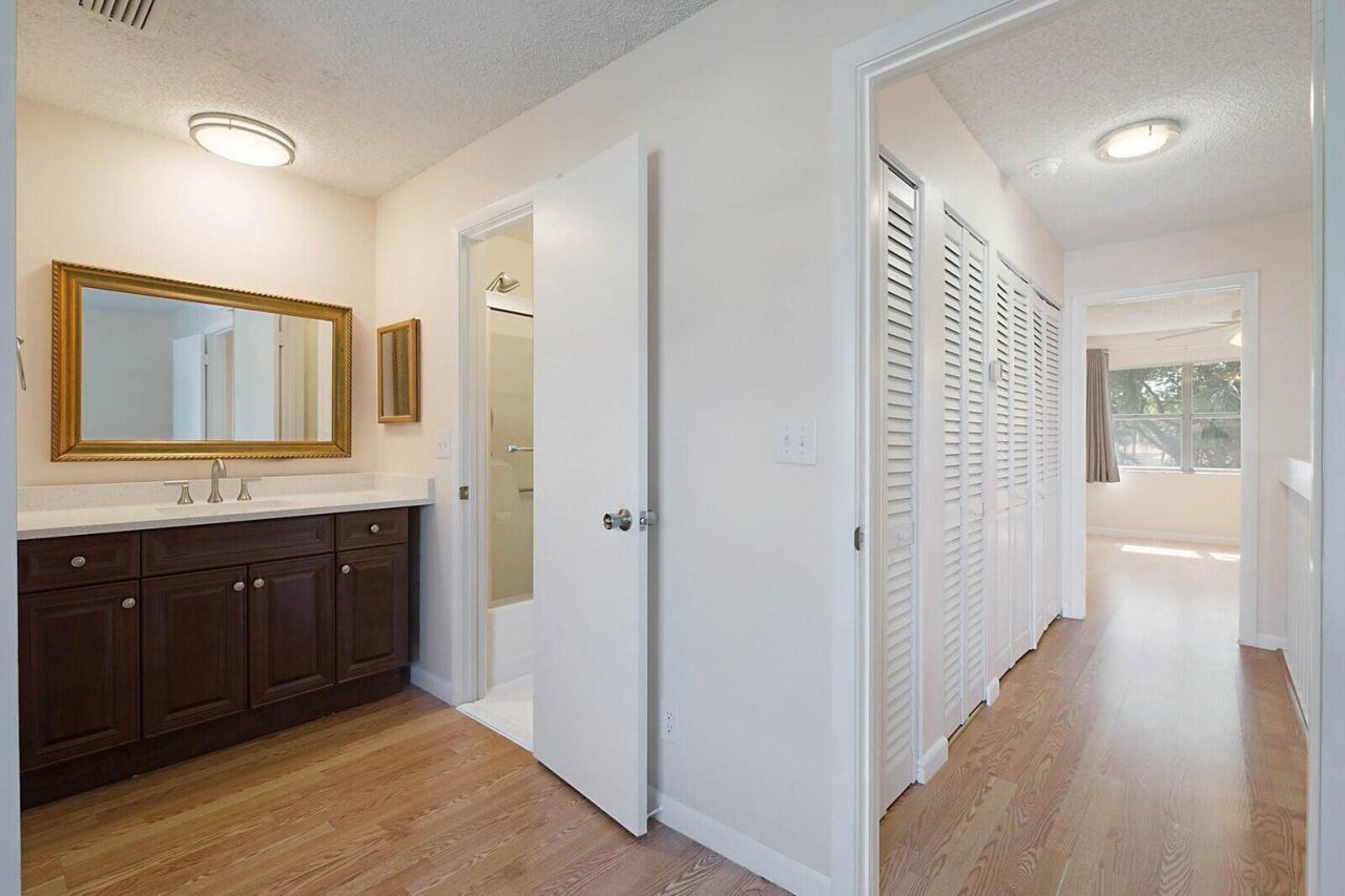 6384 Boca Circle, Boca Raton, FL 33433 Photo