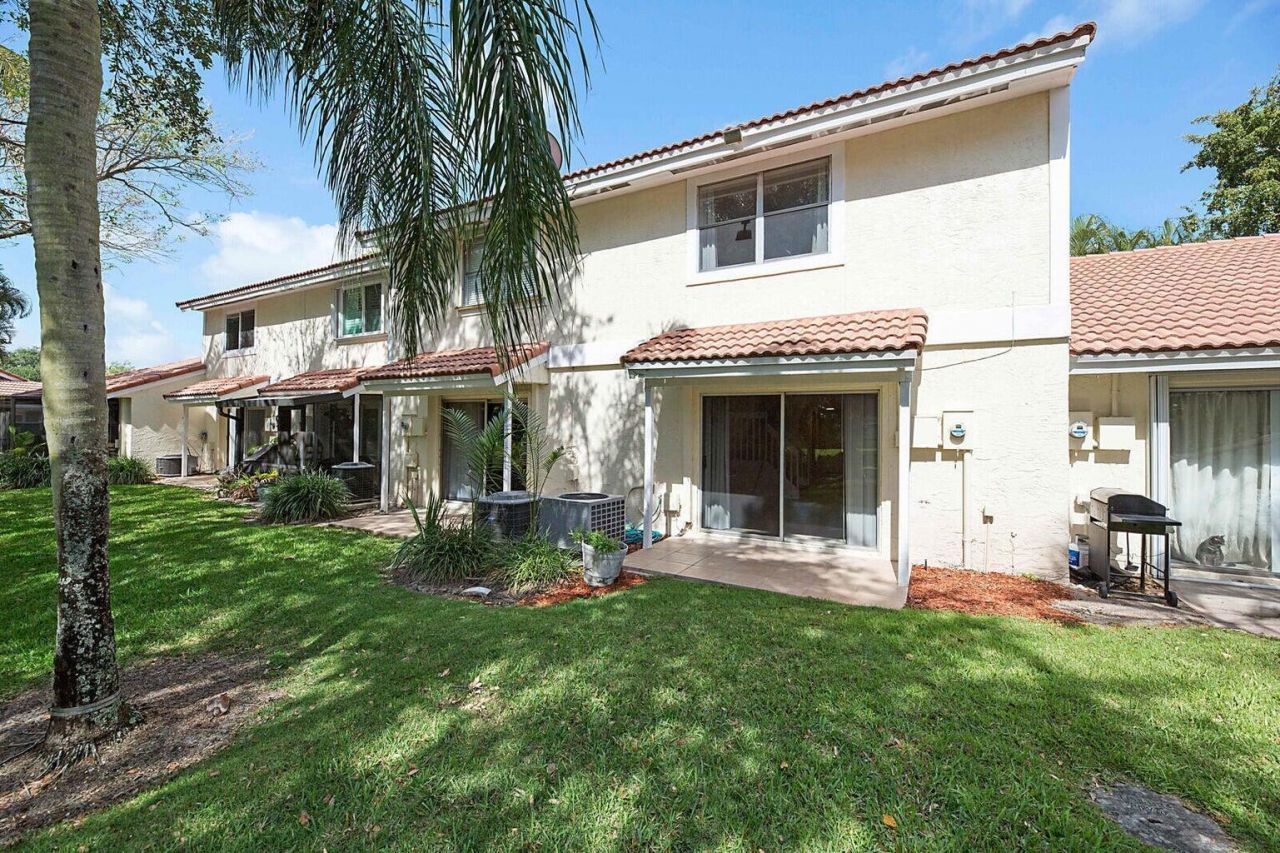 6384 Boca Circle, Boca Raton, FL 33433 Photo