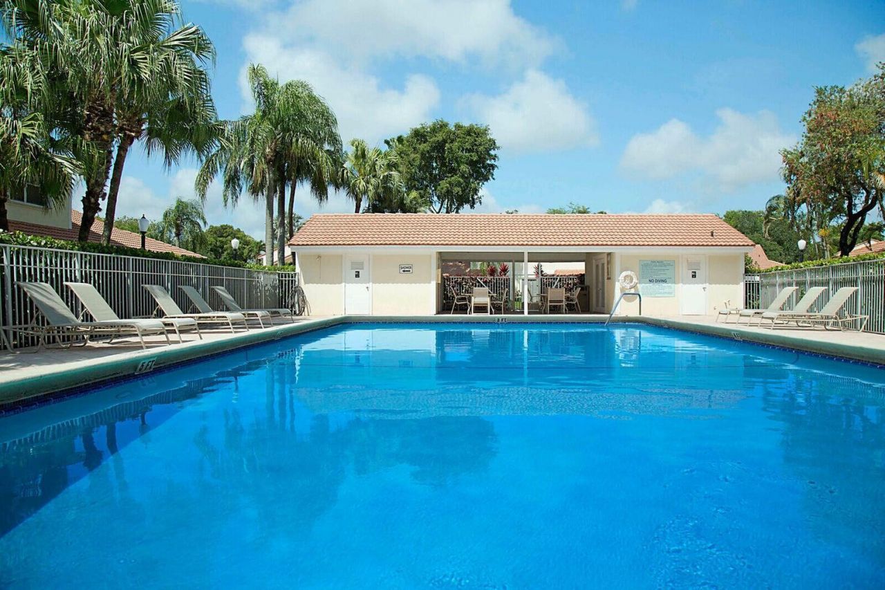 6384 Boca Circle, Boca Raton, FL 33433 Photo