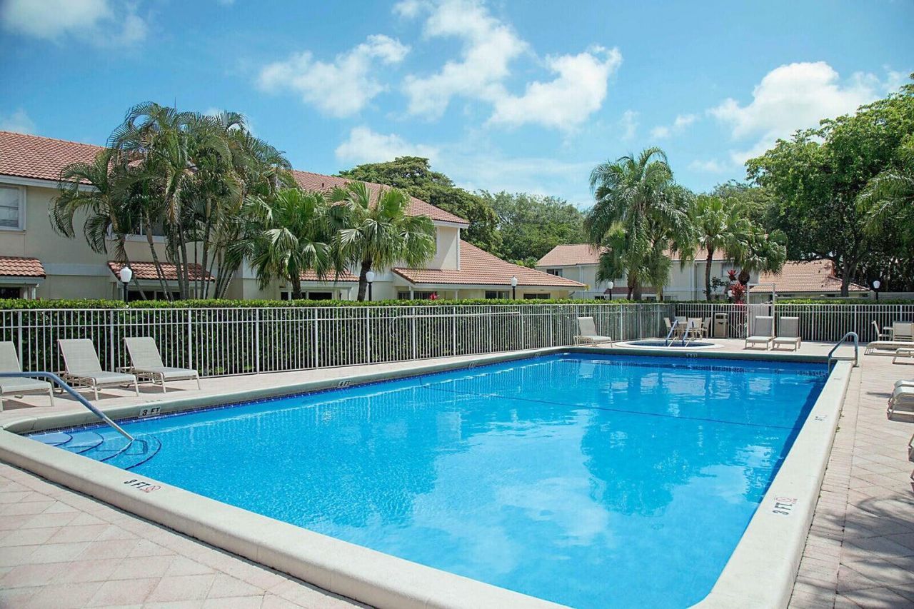 6384 Boca Circle, Boca Raton, FL 33433 Photo