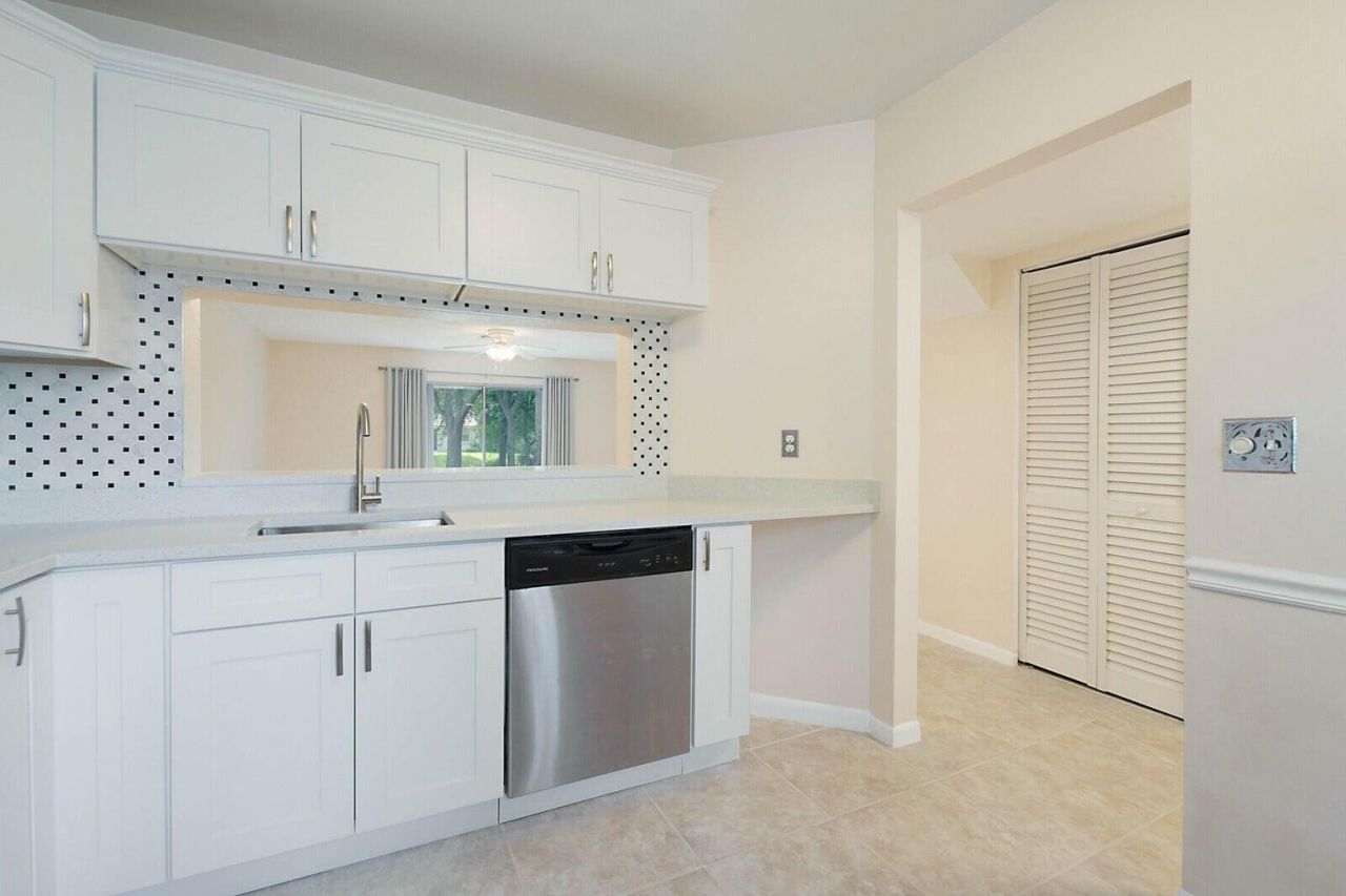 6384 Boca Circle, Boca Raton, FL 33433 Photo
