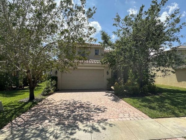 2709 Pienza Circle, Royal Palm Beach, FL 33411