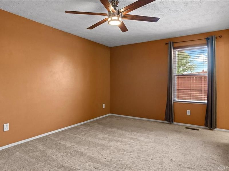 8289 Millspring Place, Huber Heights, OH 45424 Photo 26