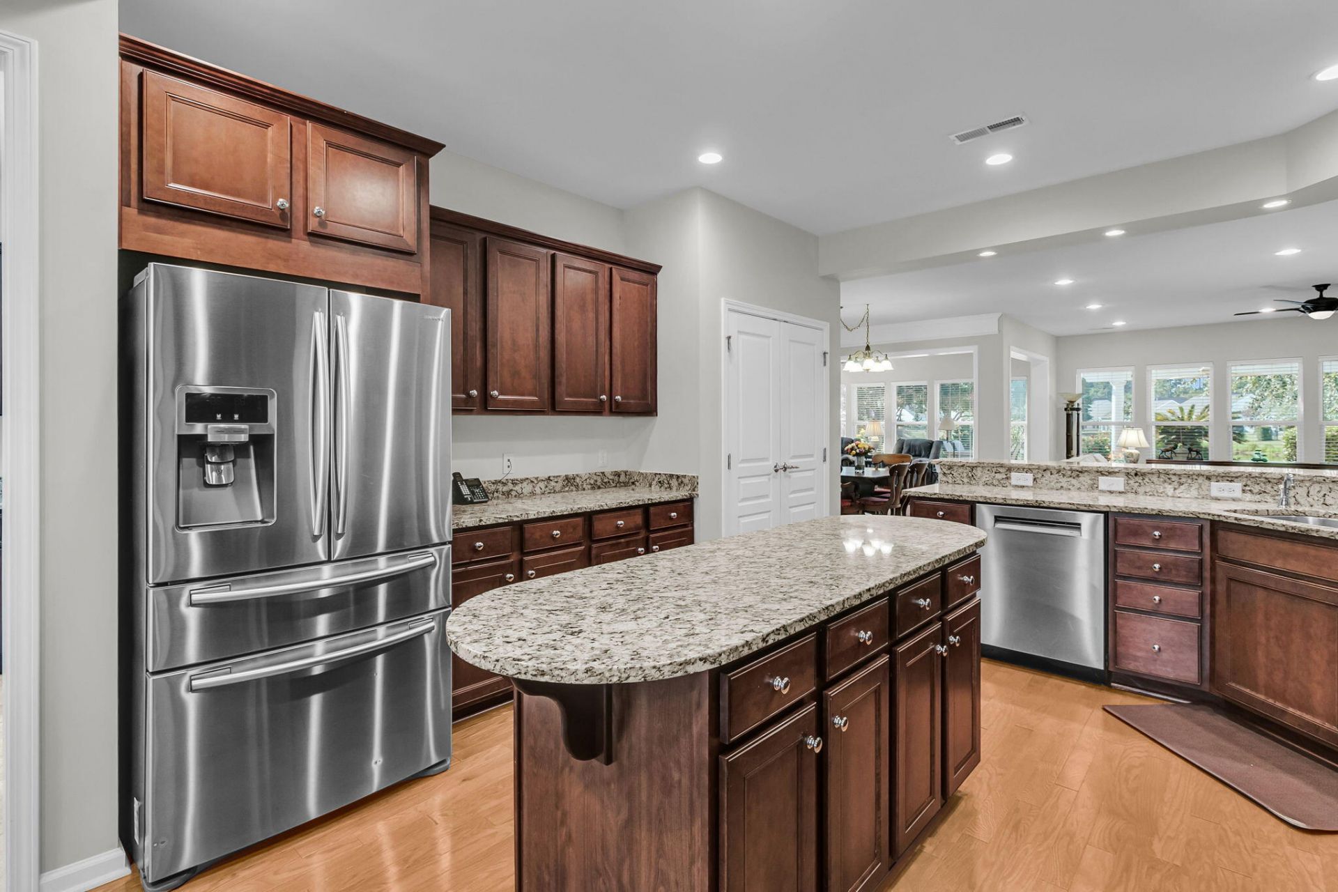 313 Waterlily Way Photo 18