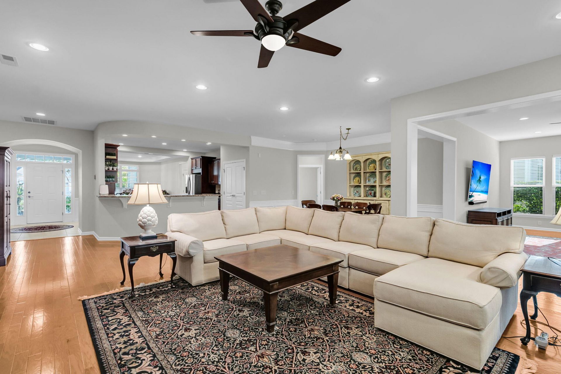 313 Waterlily Way Photo 23