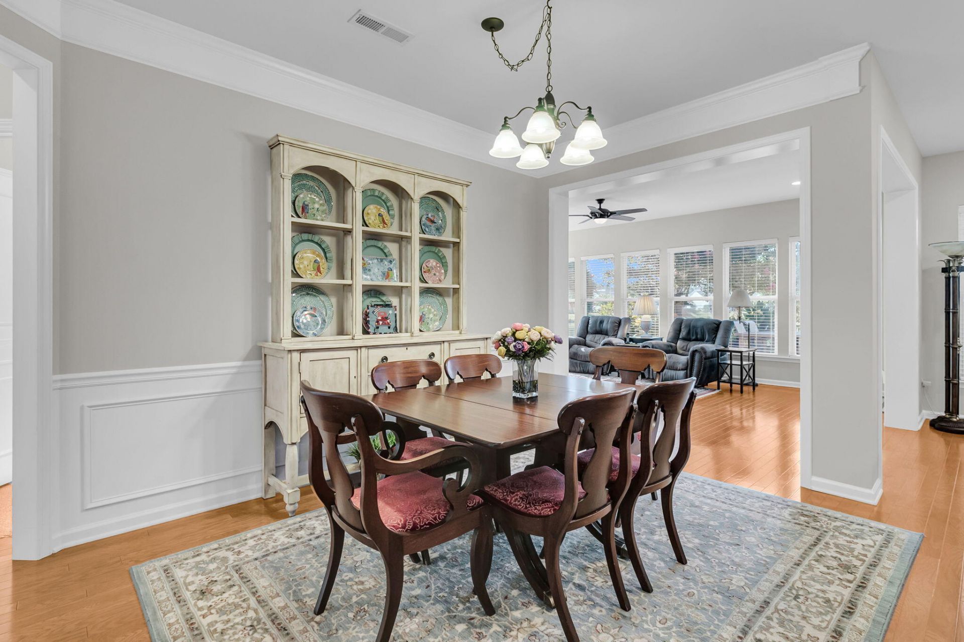 313 Waterlily Way Photo 27