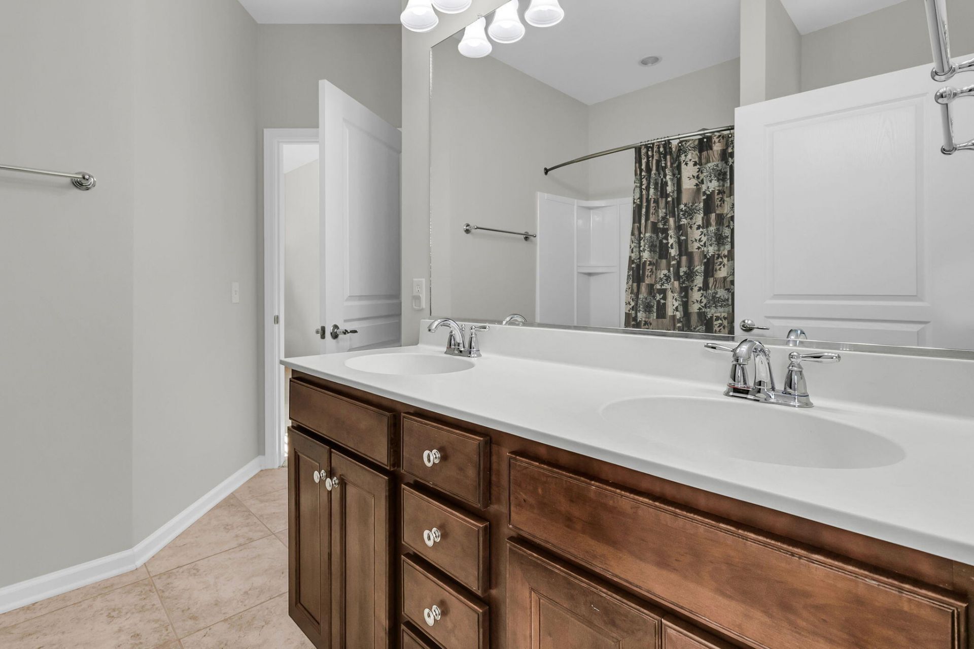 313 Waterlily Way Photo 42