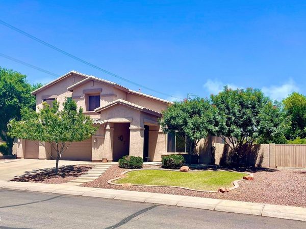 345 N DATE PALM Drive, Gilbert, AZ 85234