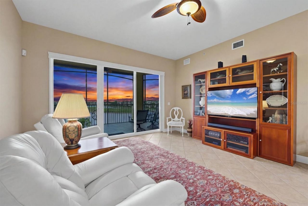 6474 Watercrest Way, Unit 403, Lakewood Ranch, FL 34202 Photo