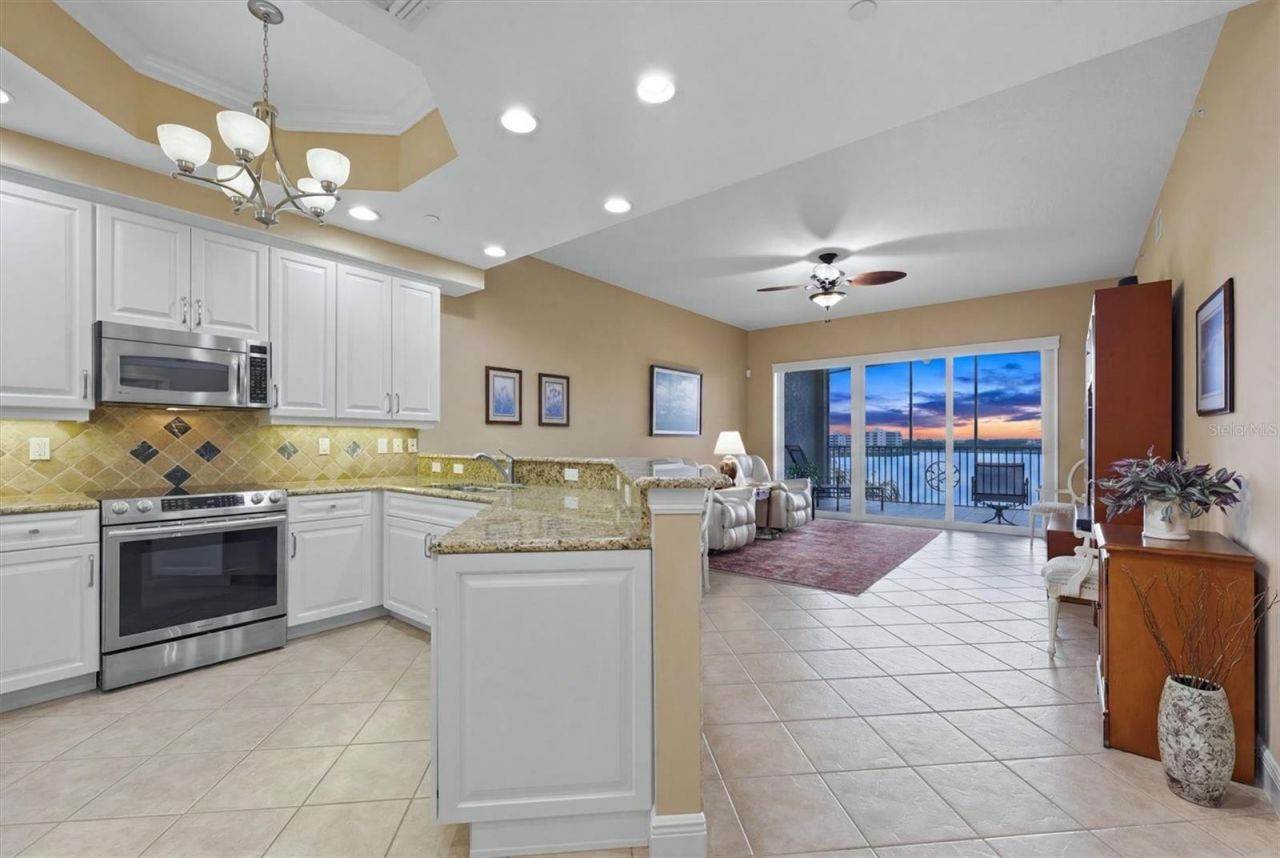 6474 Watercrest Way, Unit 403, Lakewood Ranch, FL 34202 Photo