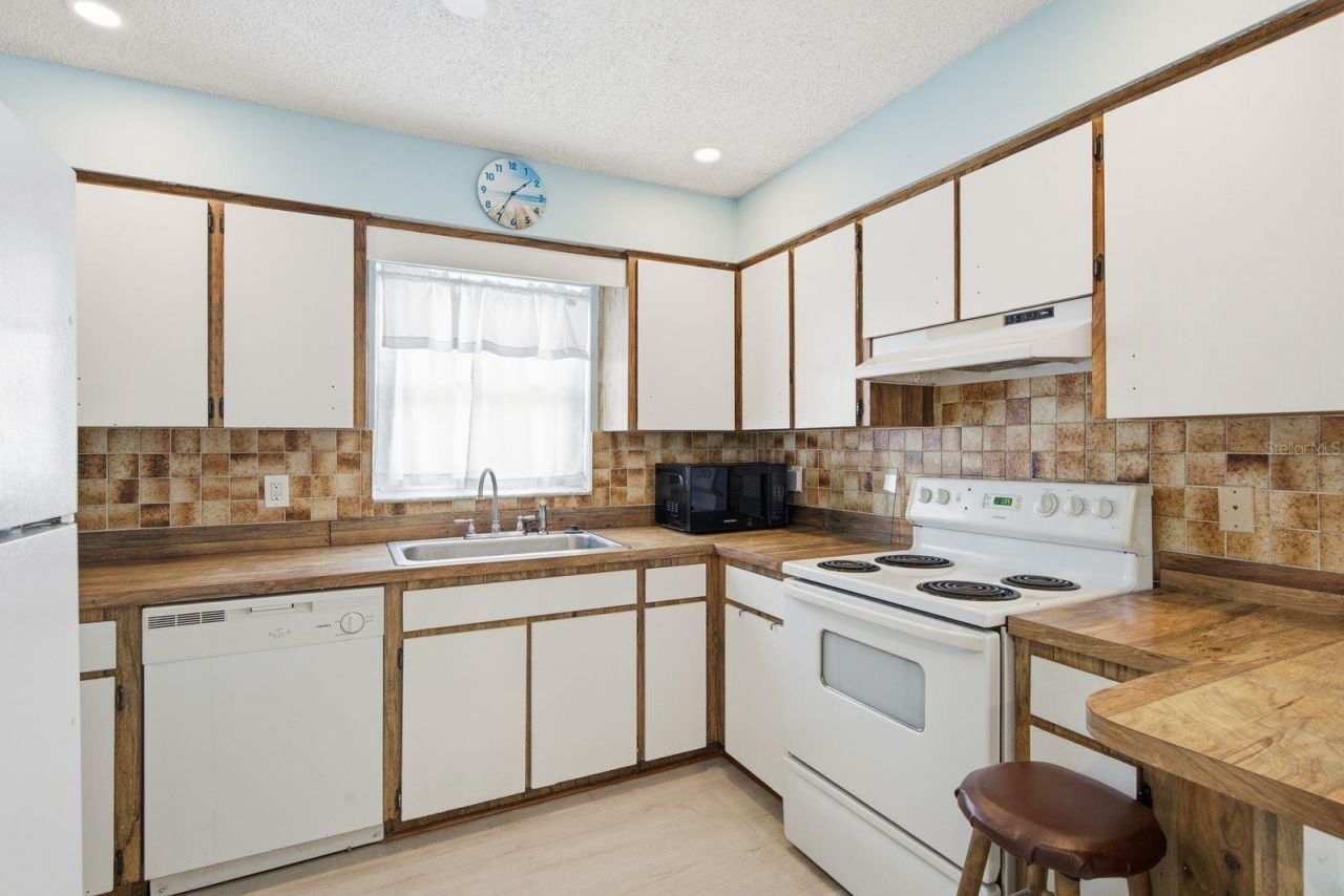 3047 Cascade Drive, Clearwater, FL 33761 Photo