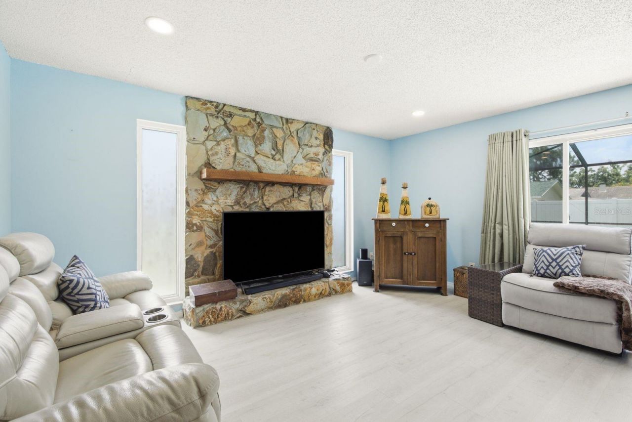 3047 Cascade Drive, Clearwater, FL 33761 Photo
