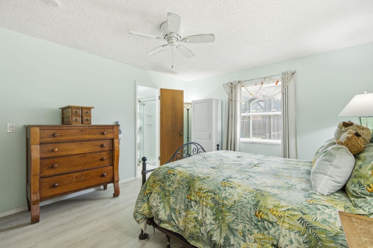 3047 Cascade Drive, Clearwater, FL 33761 Photo