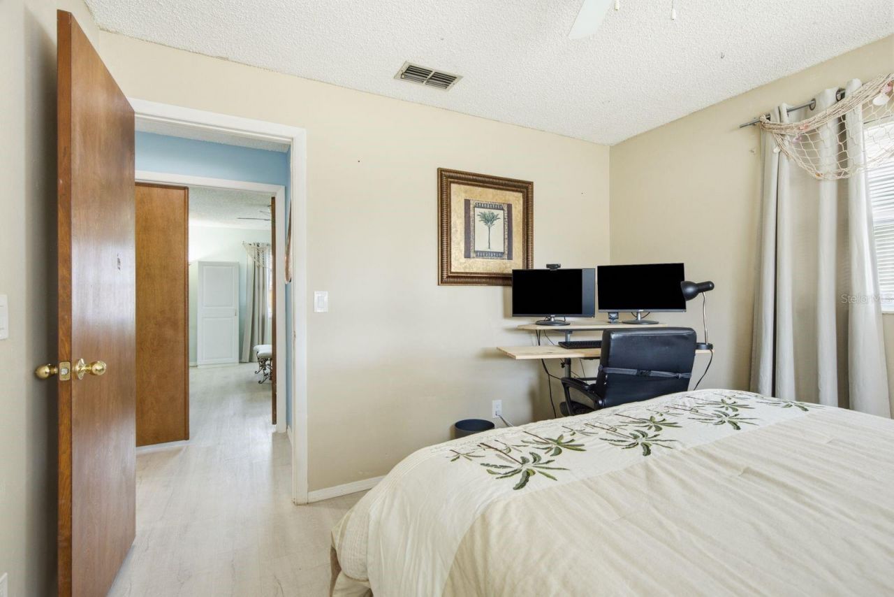 3047 Cascade Drive, Clearwater, FL 33761 Photo