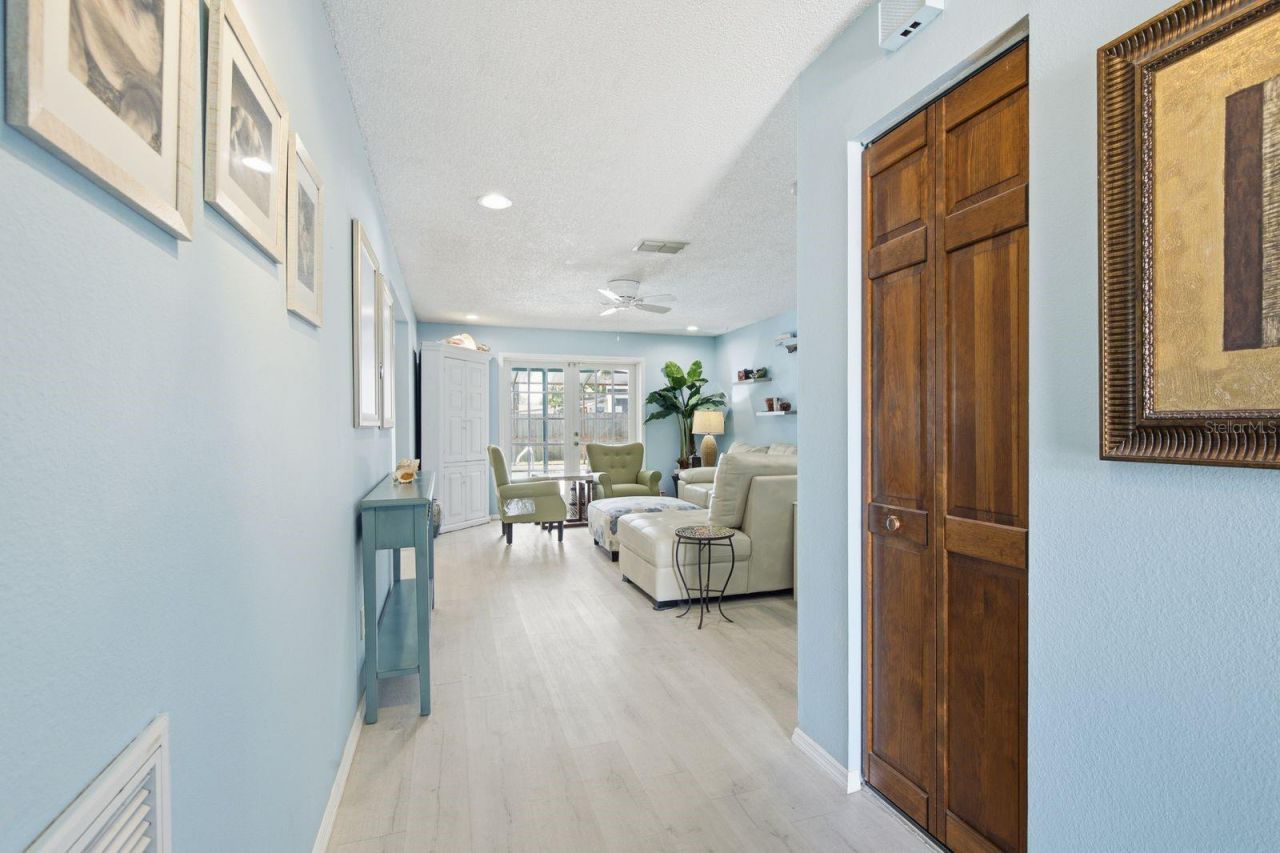 3047 Cascade Drive, Clearwater, FL 33761 Photo