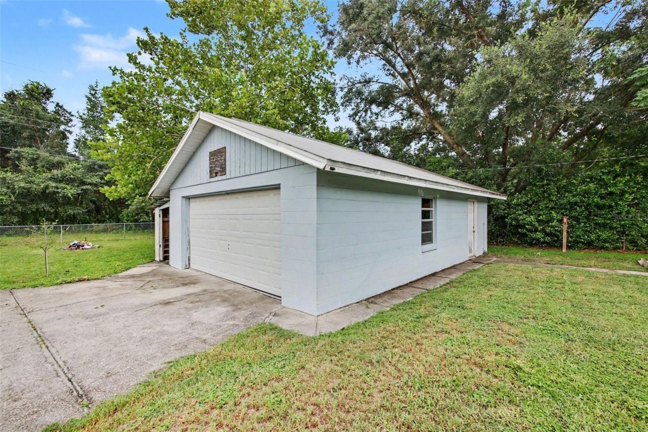 231 1st Street , Chuluota, FL 32766 Photo