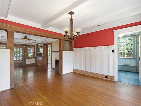 1044 N Hudson Avenue, Pasadena, CA 91104