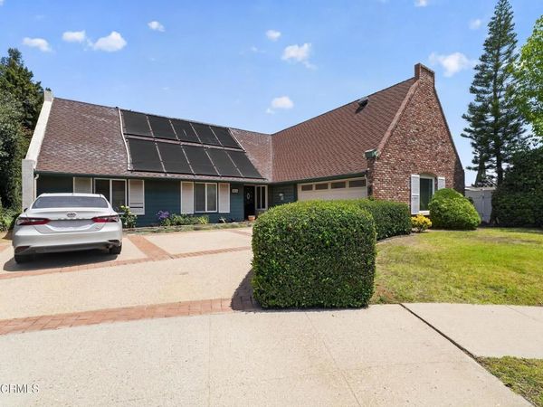 2163 Palos Court , Thousand Oaks, CA 91320