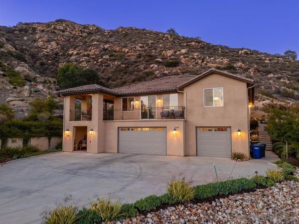 718 Stoneybrae Pl , Escondido, CA 92027