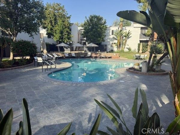 18645 Hatteras , Unit 206, Tarzana, CA 91356
