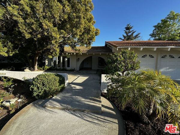 26572 Academy Drive, Palos Verdes Peninsula, CA 90274