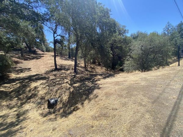 6151 Baldwin Street , Valley Springs, CA 95252