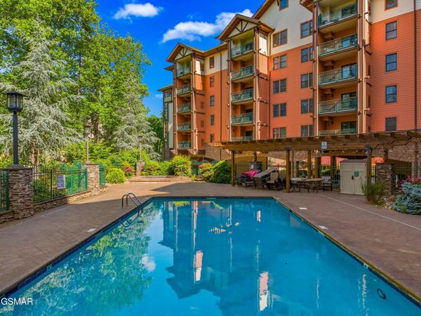 215 Woliss , Unit 103, Gatlinburg, TN 37738