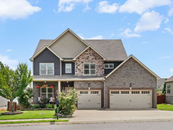 119 Overcrest Ct , Clarksville, TN 37043