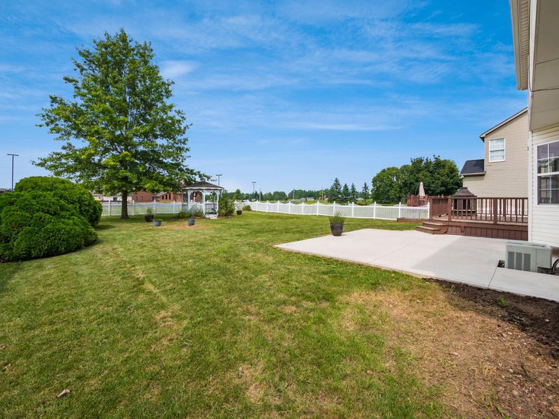 430 Mill Wood Boulevard , Marysville, OH 43040 Photo 5