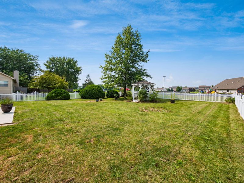 430 Mill Wood Boulevard , Marysville, OH 43040 Photo 7