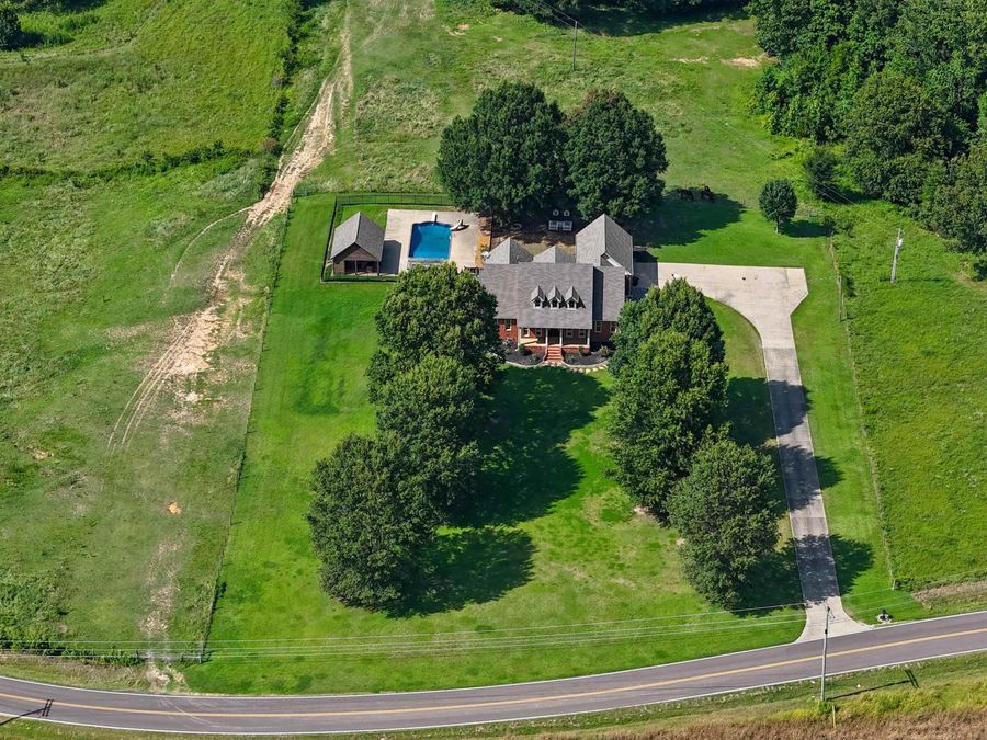 Property Image 6