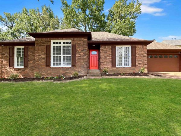 2733 TWISTED OAK CV N, Memphis, TN 38016