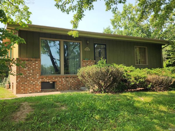 2110 E Westgate Drive, Logansport, IN 46947