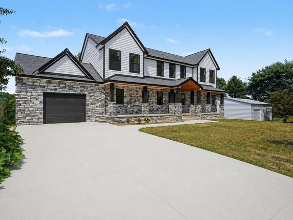 14400 Van Syckle Road, Gregory, MI 48137