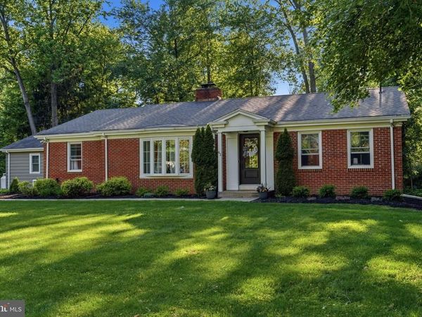 41 S HOMESTEAD DRIVE , YARDLEY, PA 19067