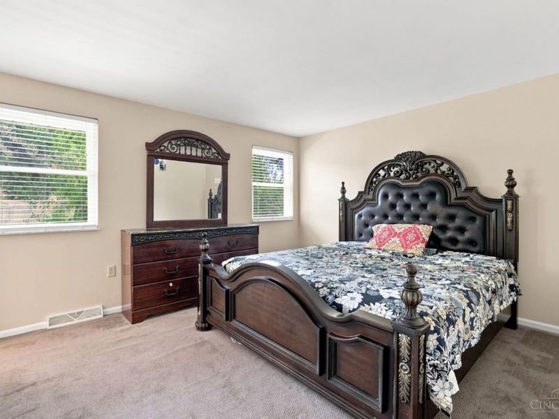 6224 Schunk Court, Green Township, OH 45239 Photo 18