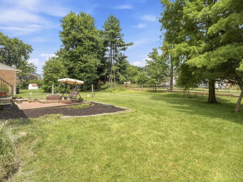 6224 Schunk Court, Green Township, OH 45239 Photo 27