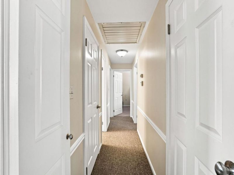 6224 Schunk Court, Green Township, OH 45239 Photo 6