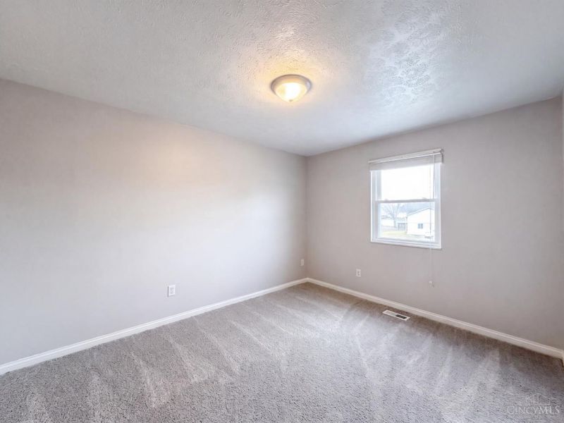 5569 Partridge Circle, West Chester, OH 45069 Photo 12