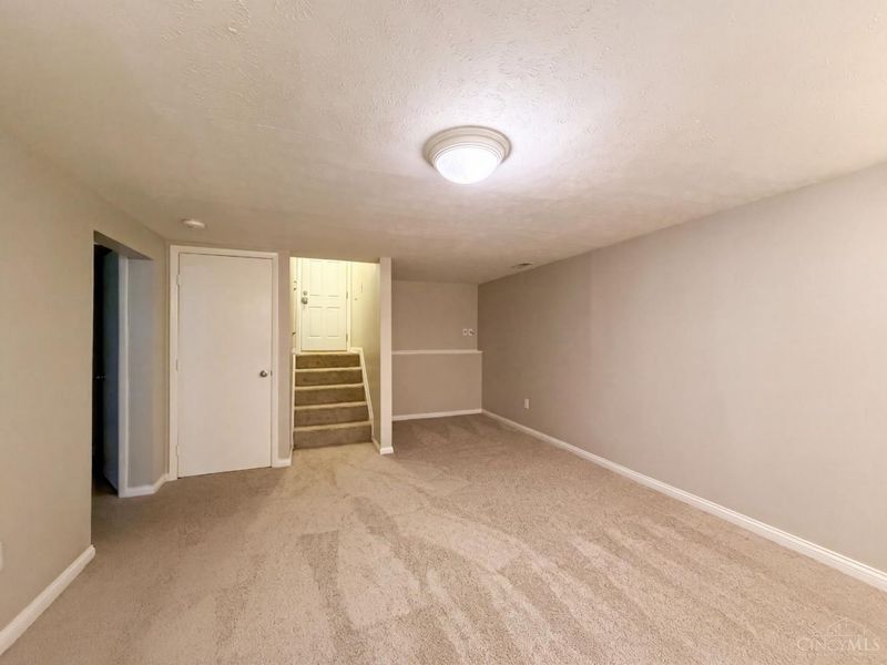 5569 Partridge Circle, West Chester, OH 45069 Photo 18