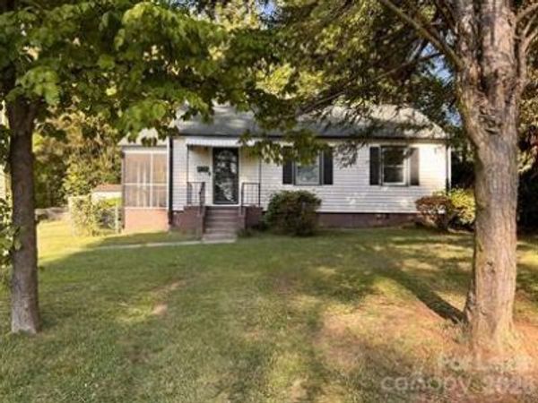 1513 Noel Place , Charlotte, NC 28208