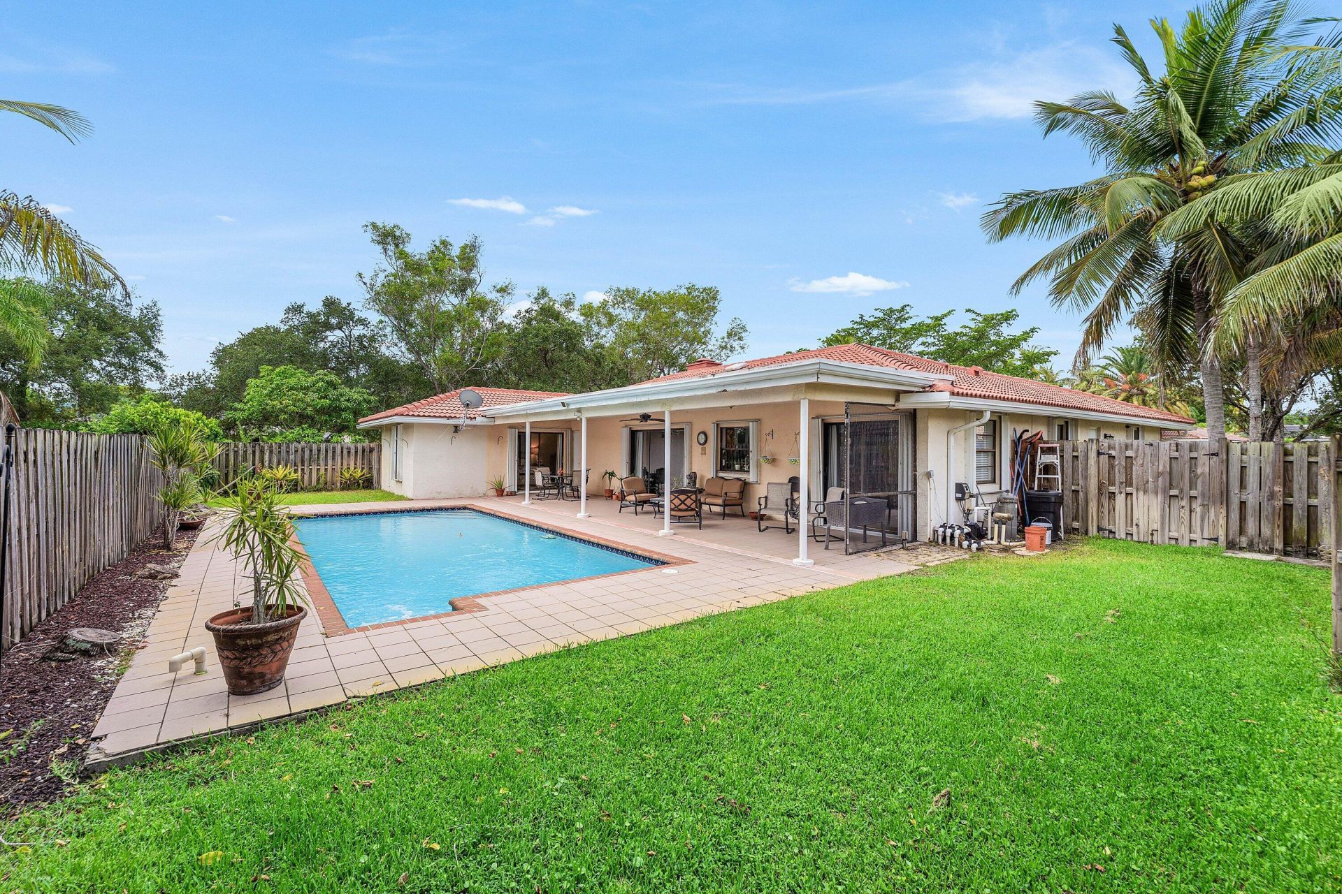 1217 NW 111th Way, Coral Springs, FL 33071 Photo
